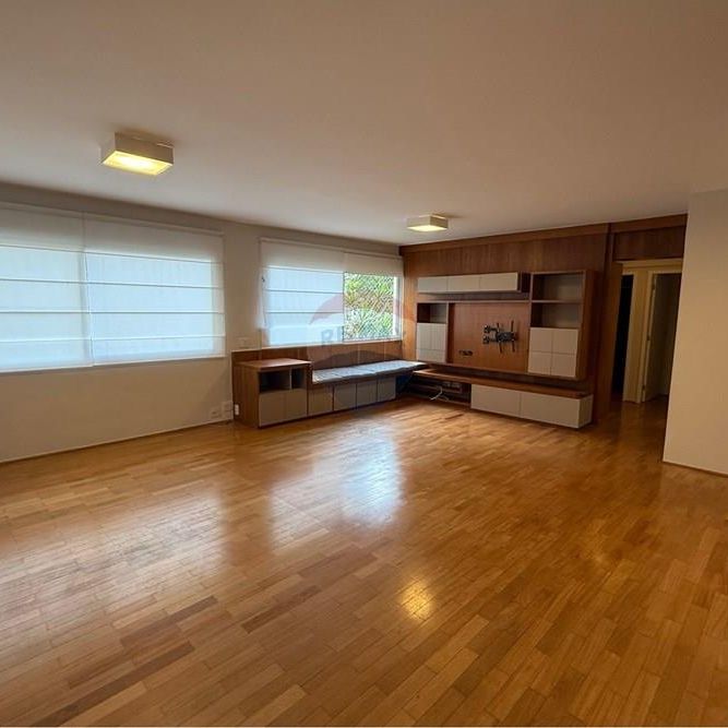 Apartamento para locação – Higienópolis | Em frente à Praça Buenos Aires R$ 7.200, 2 dormitórios, 1 suite e 1 vaga de garagem - Foto 1
