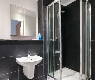 2 Bed Flat, Barnfield House, M3 - Photo 2