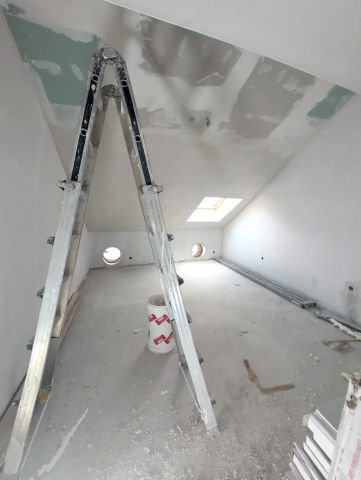 4.5 Zimmer, 90 m², 2. Stock - Foto 4