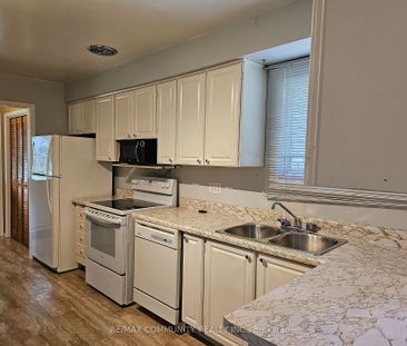 Detached Home For Lease | E7338004 - Photo 1