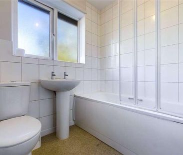 Boscawen Way, Thatcham, Berkshire, RG19 - Photo 1