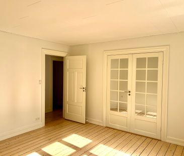 Hyggelig 3-værelses lejlighed i Aalborg med gode faciliteter - Foto 2