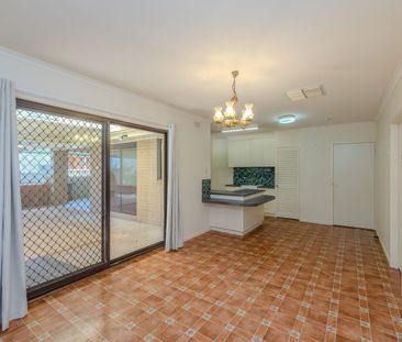 Spacious Family Home in Prime Location - Photo 2