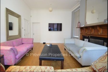 4 Bedroom Regent Park Avenue - Photo 2