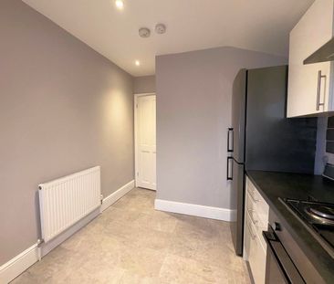 1 Bed Flat, Selby Road, E11 - Photo 6