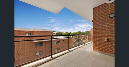 Contemporary and Convenient Living in the Heart of Burwood - Photo 2