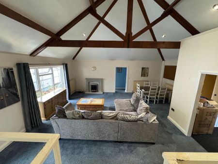 2 bedroom apartment to rent - Photo 2