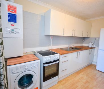 2 bed flat to rent in Rydal Road, Gosforth, NE3 - Photo 4