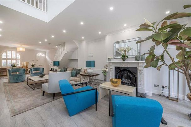 4 bedroom semi-detached house to rent - Photo 1