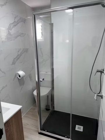 Pasaje Pezuela, Málaga, Andalusia 29010 - Photo 2