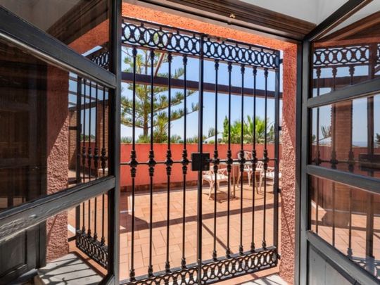 7 room luxury Villa for rent in Benalmádena, Spain - Photo 1