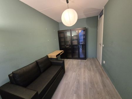 Te huur: Huis Lokistraat in Almere - Foto 4