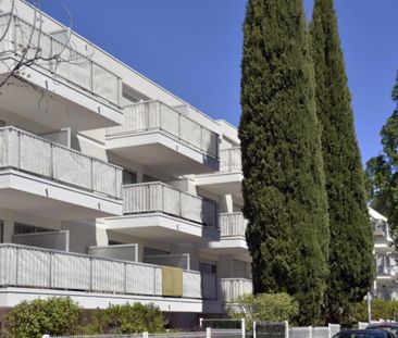 Studio 18.90 m², balcon, kitchenette équipée. - Photo 2