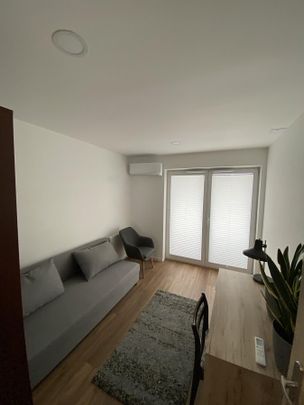 NA WYNAJEM MIESZKANIE 42 m² Z KLIMATYZACJĄ I PARKINGIEM KRAKÓW -PRADNIK BIAŁY - Photo 1