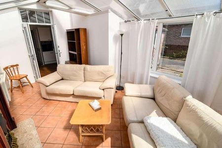 Alma Road, Winton, BH9 - Photo 5