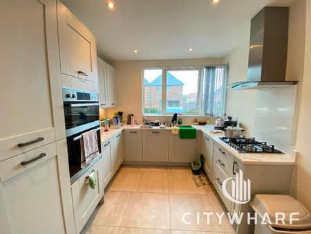 Barton Fields Road, Headington, Oxford - Photo 2