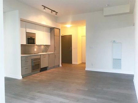 For Lease - 17 Dundonald Street Unit# 808, Toronto, Ontario - Photo 2
