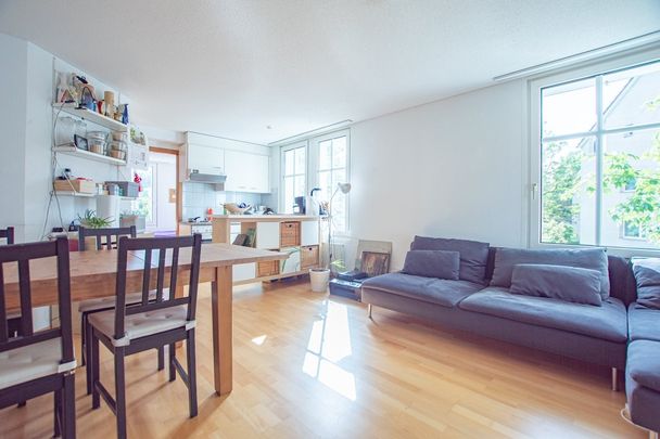 Gemütliche 2.5-Zi. Singlewohnung mit Balkon - Photo 1