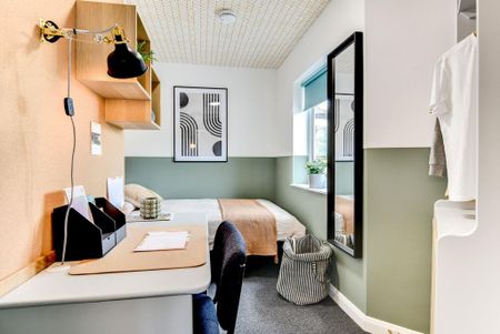 1 bedroom in a house share to rent - Photo 3