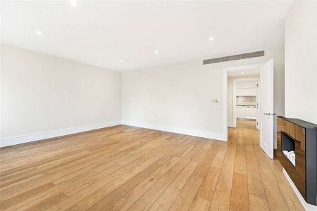 One bedroom unfurnished apartment in a gated development - Photo 2