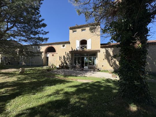 Location Maison 4 pièces 202m² CASTELNAUDARY 11400 - Photo 1