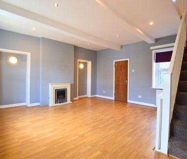 2 bedroom end of terrace house to rent - Photo 6