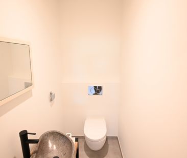 GERENOVEERDE woning met verzorgde TUIN - Photo 3