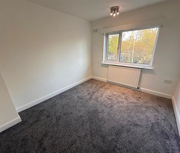 3 bedroom House To Let - Photo 6