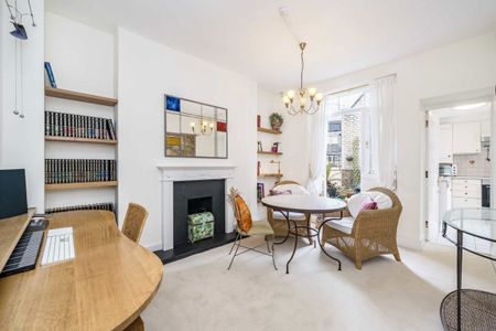 Lancashire Court, Mayfair, W1S - Photo 3