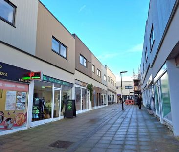 3 bedroom apartment to rent - Photo 3