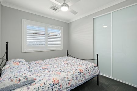 Immaculate Family Home in a Prime Location - Photo 5