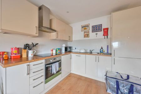 High Road, N22, Wood Green, N22 - Photo 5