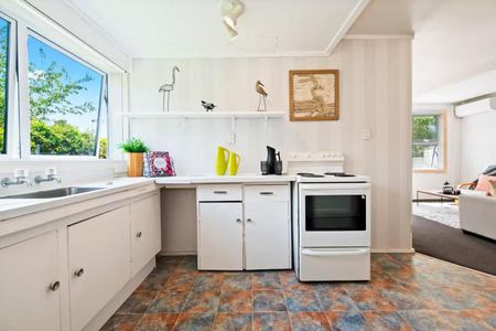 Desirable in Dinsdale - Photo 3