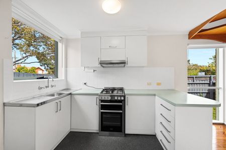 1/156-160 Ascot Vale Road, Flemington VIC 3031 - Photo 3