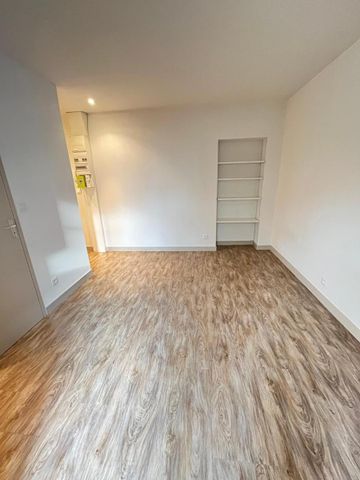 Location Appartement 1 pièce 23m² CLERMONT FERRAND 63000 - Photo 4