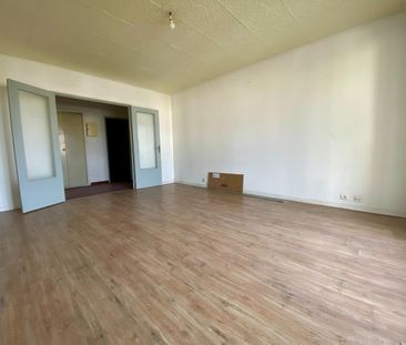 « AVIGNON EM - APPARTEMENT T4 82.85M² AVEC TERRASSE ET PARKING » - Photo 2