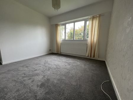 One bedroom Flat - Photo 2