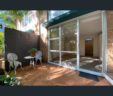 3/1 McDonald Street, Potts Point, NSW 2011 - Photo 2