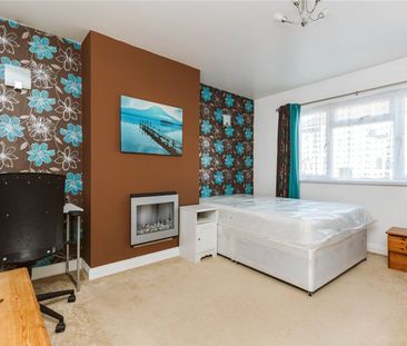 Mortimer Road, - Photo 3