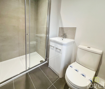 2 bedroom Terraced House To Let - Photo 6