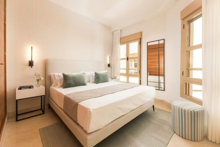 Calle Granada, Málaga, Andalusia 29015 - Photo 3