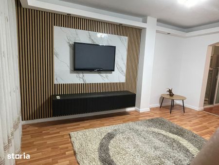 INCHIRIEZ APARTAMENT CU 2 CAMERE – ZONA ULTRACENTRALĂ - Fotografie 5