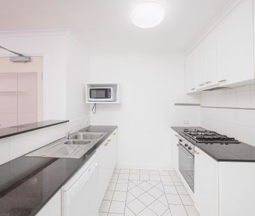 10/632 St Kilda Road, Melbourne VIC 3004 - Apartment For Rent | Domain - Photo 4