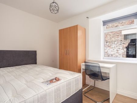 5 bedroom flat to rent - Photo 5