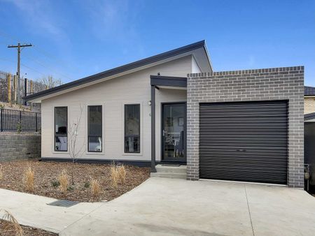 9/22 Landa Street, 2790, Bowenfels - Photo 2