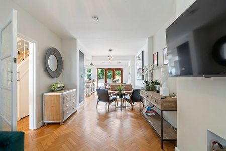 3 Bed Terraced House, Havelock Road, SW19 - Photo 4