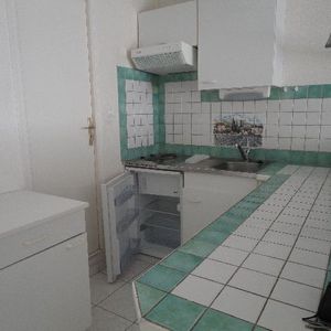 Location Appartement 1 pièce 19m² NARBONNE 11100 - Photo 2