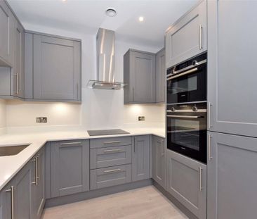 2 bedroom apartment to rent - Photo 3