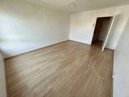 Location appartement 1 pièce 27.44 m² à Lille (59000) Vauban TOUTES COMODITES - Photo 3