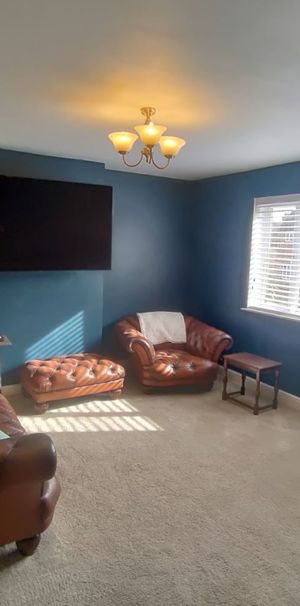 SINGLE ROOM TO RENT IN HOUSE SHARE - Photo 1